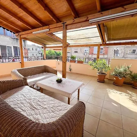 Villa 98