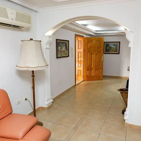 Villa 98 Tirana